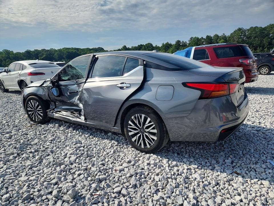 2023 NISSAN ALTIMA SV 2