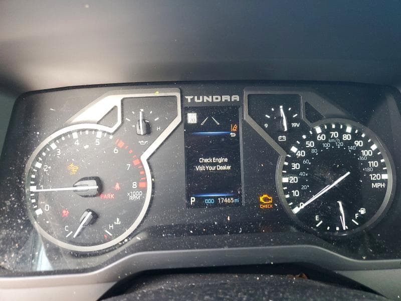 2025 TOYOTA TUNDRA SR5 SR5 9