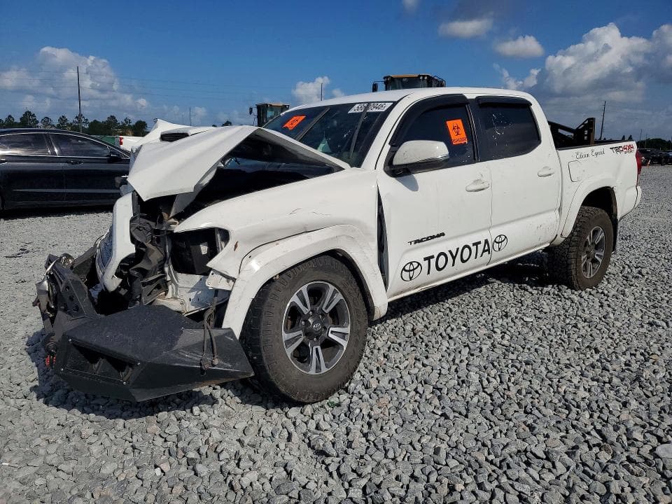 2017 TOYOTA TACOMA TRD SPORT - 1