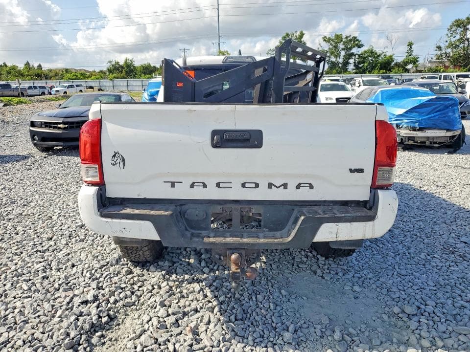 2017 TOYOTA TACOMA TRD SPORT 6