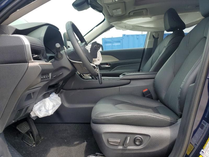 2026 TOYOTA GRAND HIGHLANDER HYBRID LIMITED 7