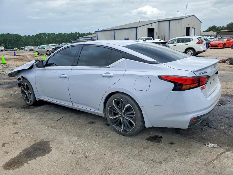 2025 NISSAN ALTIMA SR 2