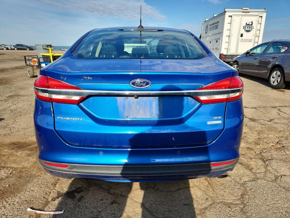 2018 FORD FUSION SE 6