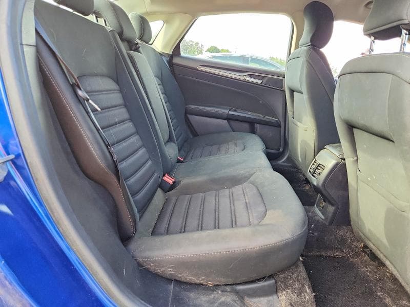 2018 FORD FUSION SE 10
