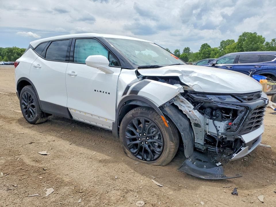 2025 CHEVROLET BLAZER 2LT 4