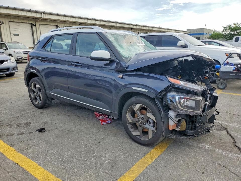 2026 HYUNDAI VENUE SEL 4