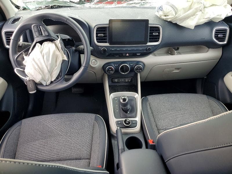 2026 HYUNDAI VENUE SEL 8