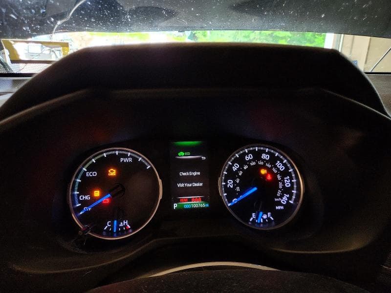 2019 TOYOTA RAV4 LE 9