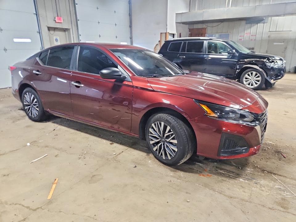 2025 NISSAN ALTIMA SV 4