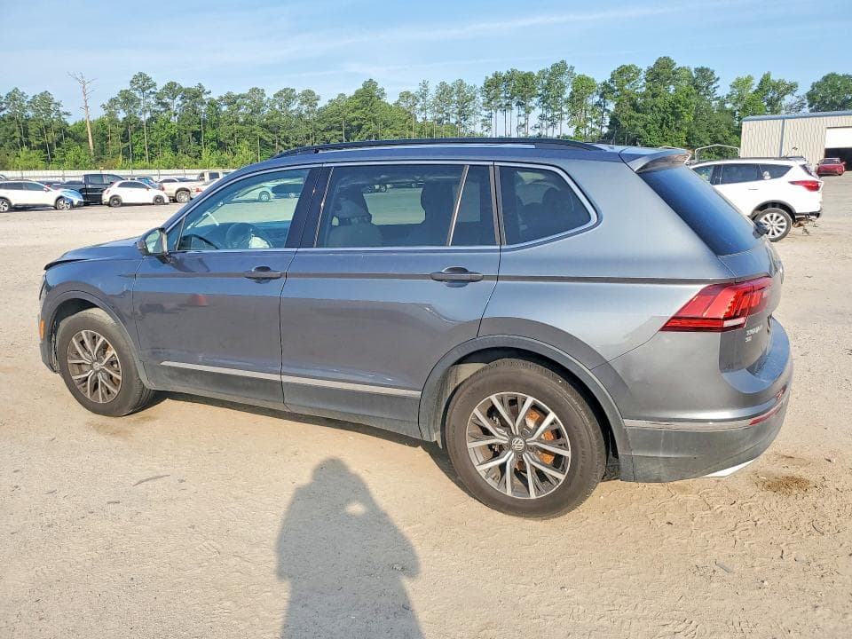 2018 VOLKSWAGEN TIGUAN SE SE 3