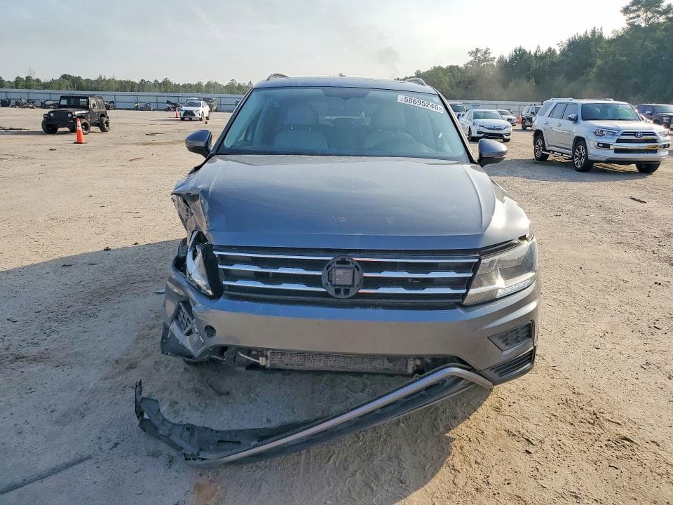 2018 VOLKSWAGEN TIGUAN SE SE 6