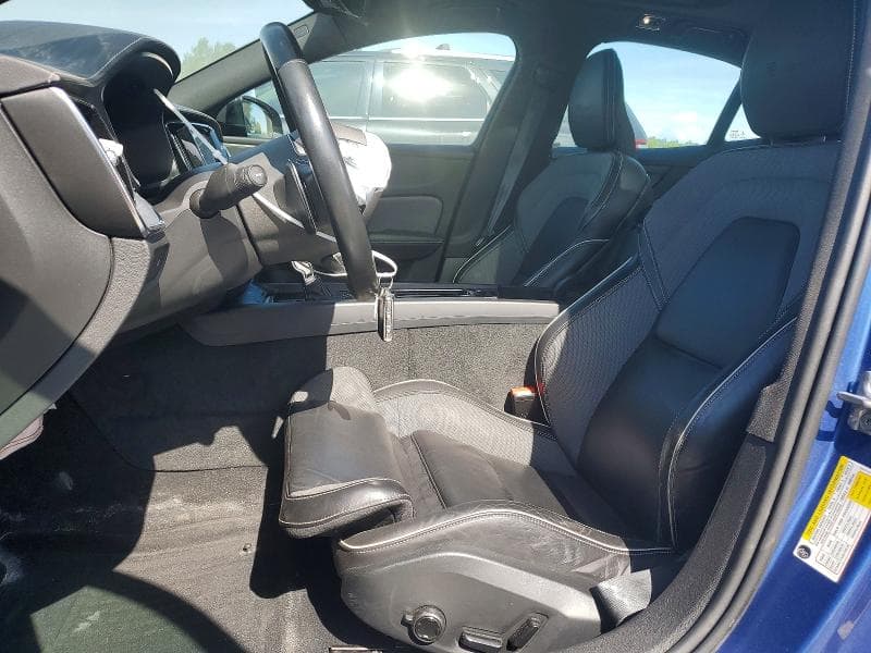 2020 VOLVO S60 T6 R-DESIGN 7