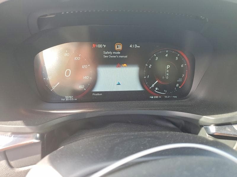 2020 VOLVO S60 T6 R-DESIGN 9