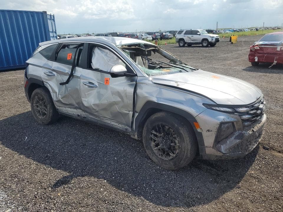 2025 HYUNDAI TUCSON SE SE 4