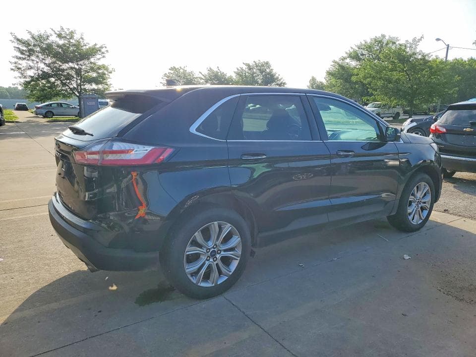 2021 FORD EDGE TITANIUM 3