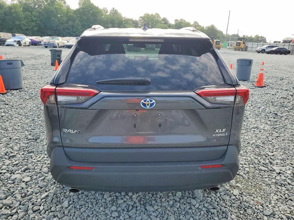 2024 TOYOTA RAV4 HYBRID XLE 6