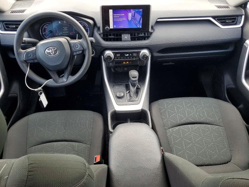 2024 TOYOTA RAV4 HYBRID XLE 8