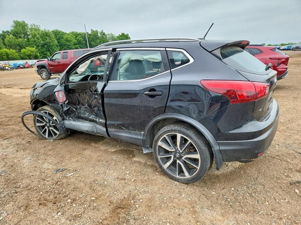 2017 NISSAN ROGUE SPORT S 2