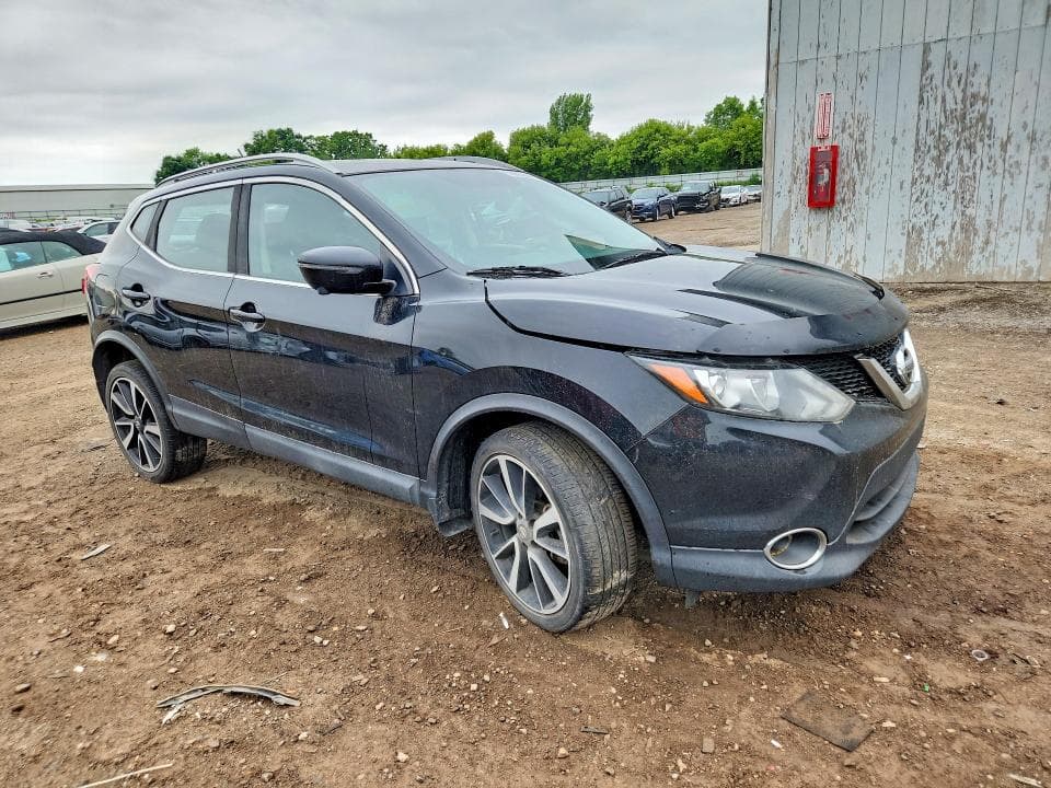 2017 NISSAN ROGUE SPORT S 4
