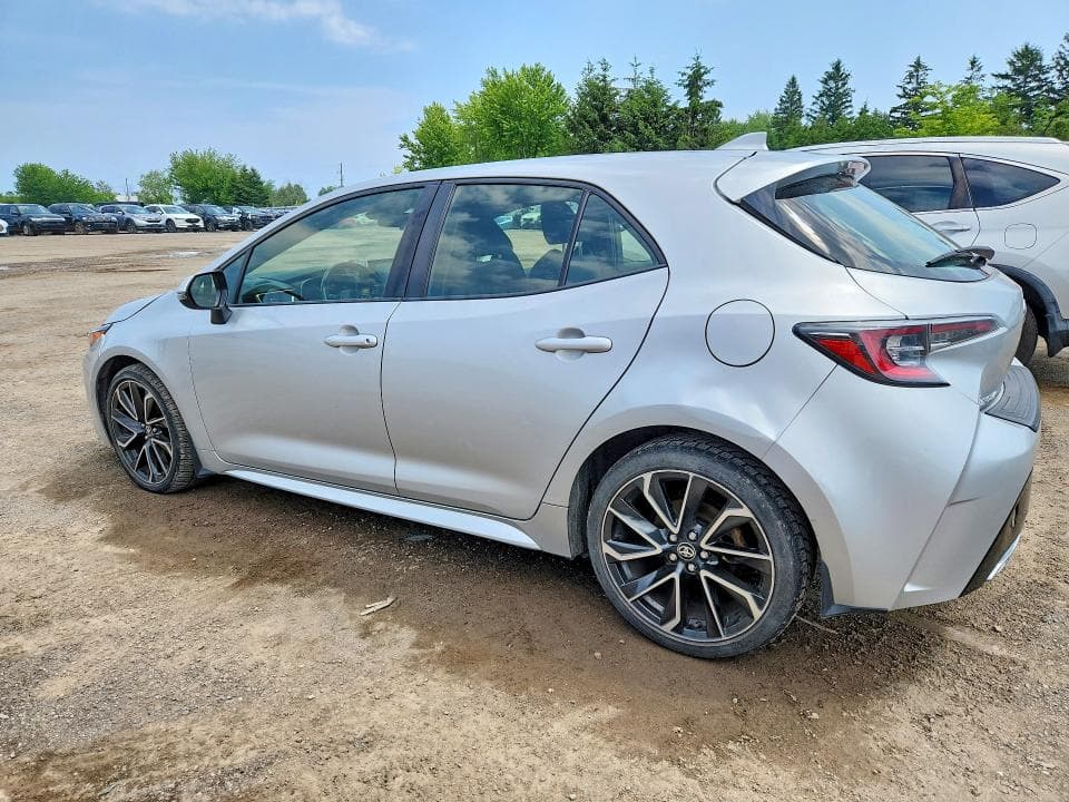 2019 TOYOTA COROLLA HATCHBACK SE 2