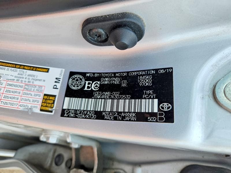 2019 TOYOTA COROLLA HATCHBACK SE 12