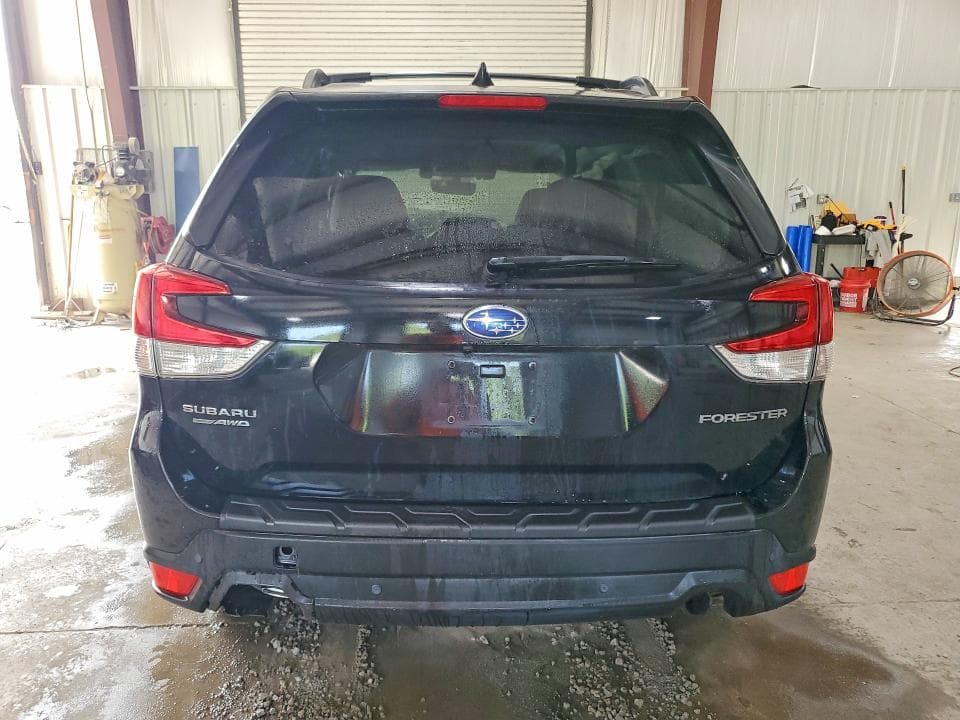 2019 SUBARU FORESTER LIMITED LIMITED 6