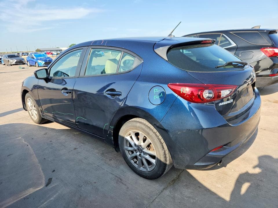2017 MAZDA 3 SPORT 2