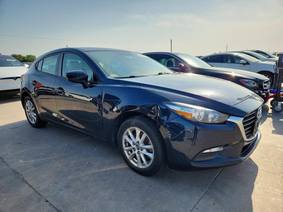 2017 MAZDA 3 SPORT 4
