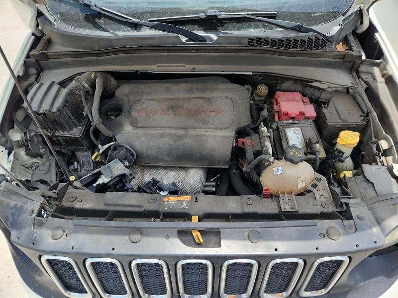 2018 JEEP RENEGADE LATITUDE 11