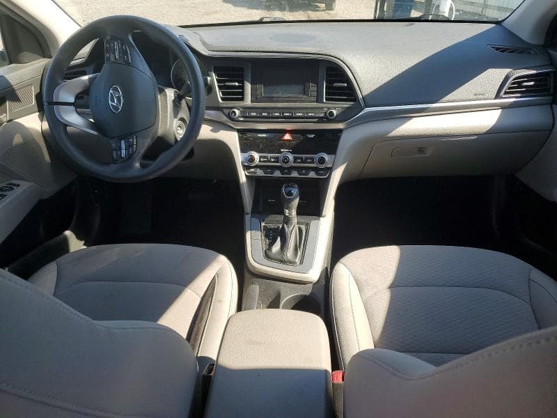 2020 HYUNDAI ELANTRA SE 8