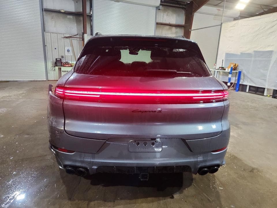 2026 PORSCHE CAYENNE S S 6
