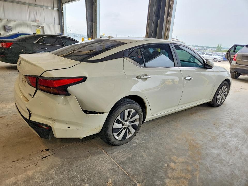 2020 NISSAN ALTIMA S 3