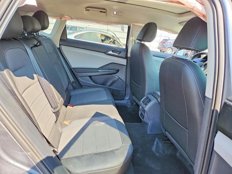 2022 VOLKSWAGEN TAOS SE IQ DRIVE 11