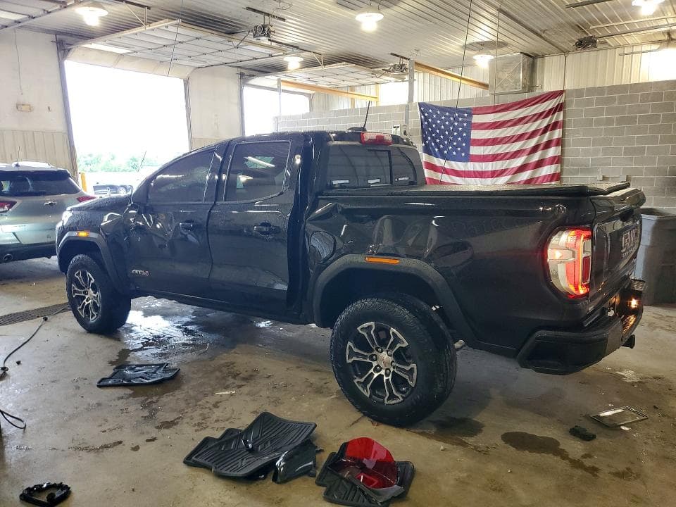 2023 GMC CANYON AT4 2