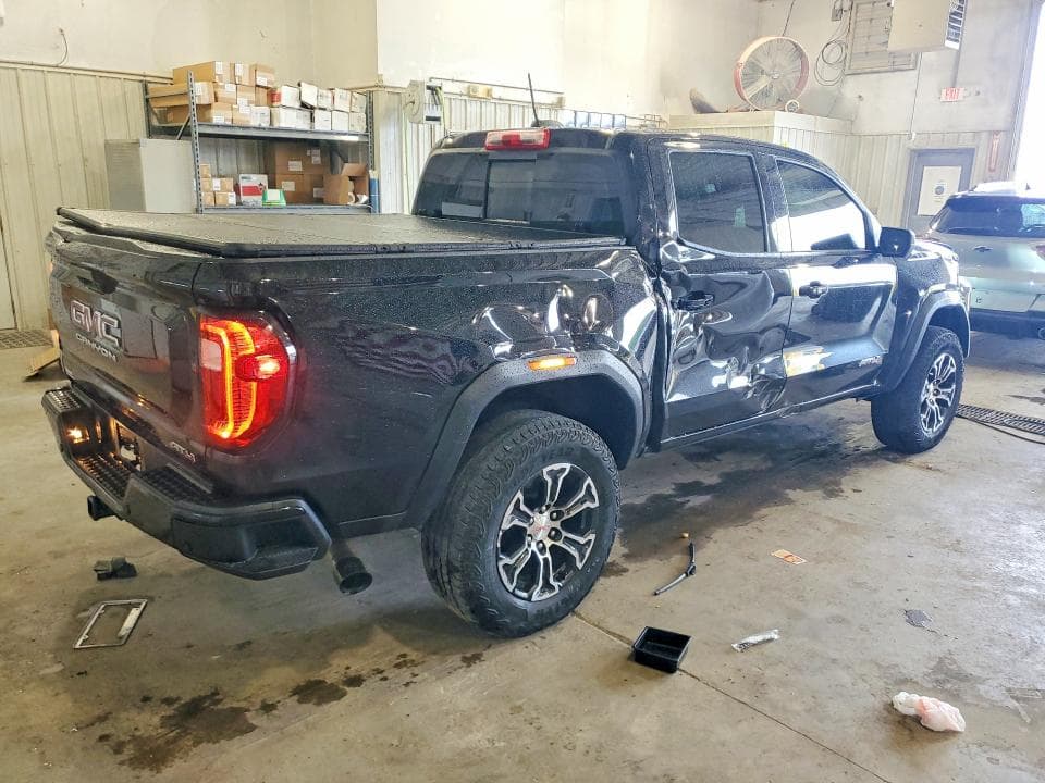 2023 GMC CANYON AT4 3