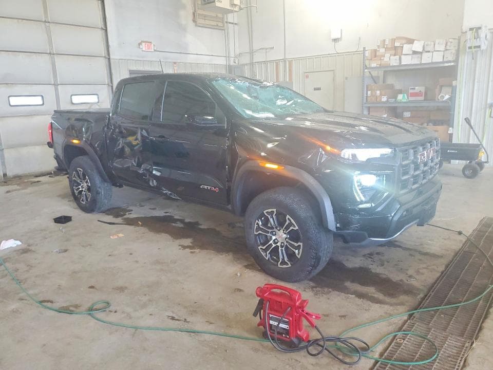 2023 GMC CANYON AT4 4
