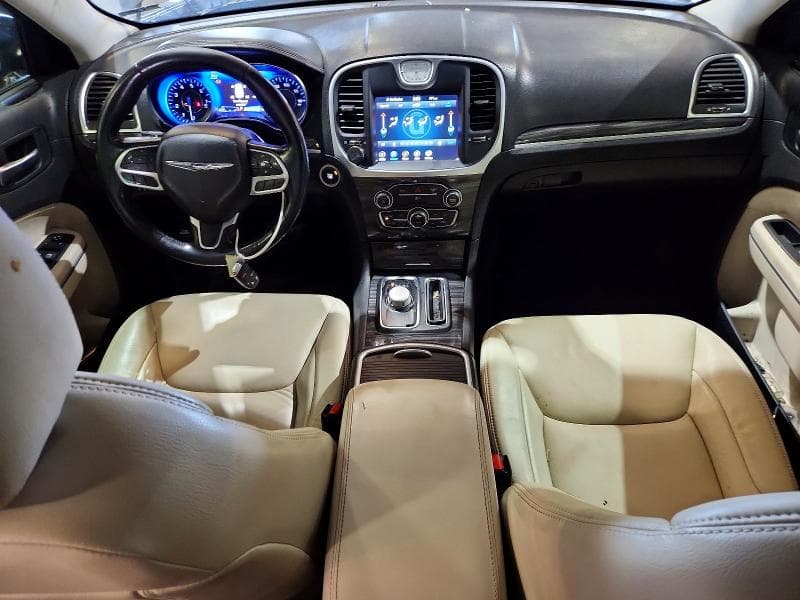 2020 CHRYSLER 300 TOURING 8