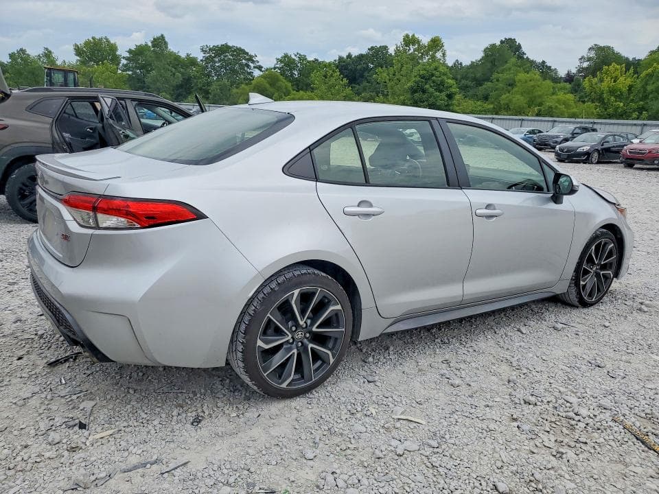 2022 TOYOTA COROLLA SE SE 3