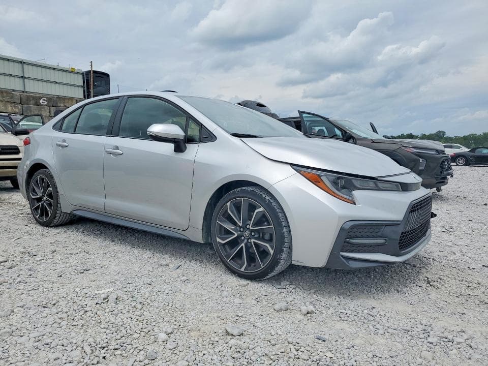 2022 TOYOTA COROLLA SE SE 4