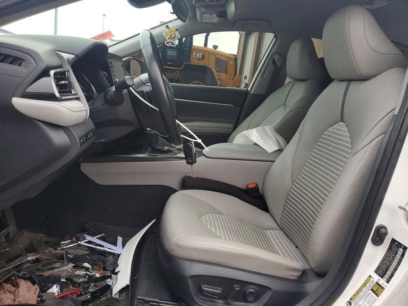 2022 TOYOTA CAMRY SE 7