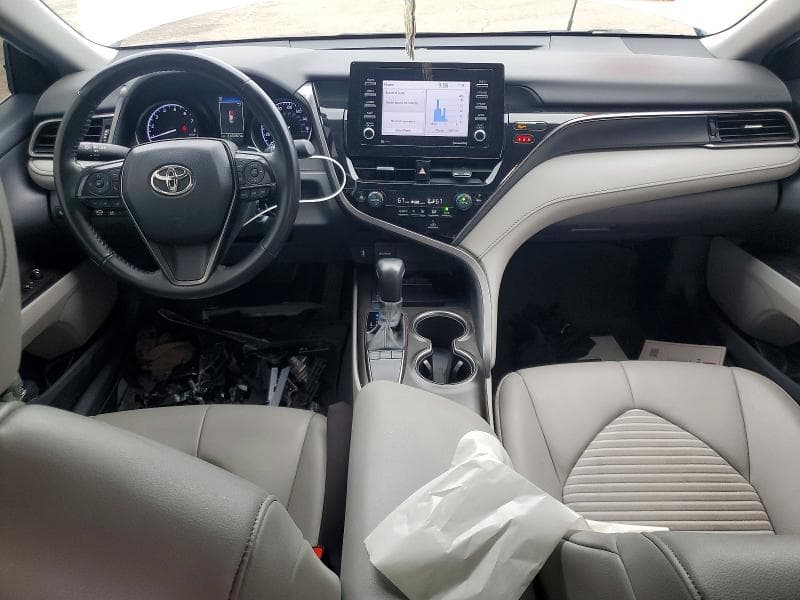 2022 TOYOTA CAMRY SE 8