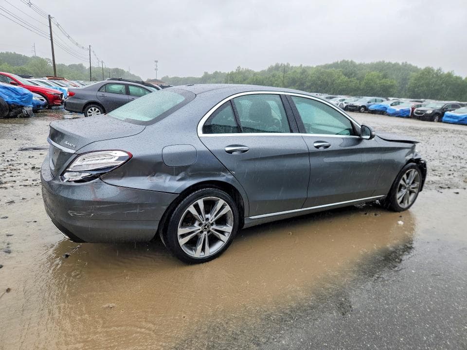 2018 MERCEDES-BENZ C 300 4MATIC 3