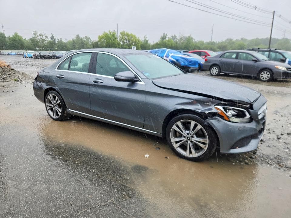 2018 MERCEDES-BENZ C 300 4MATIC 4