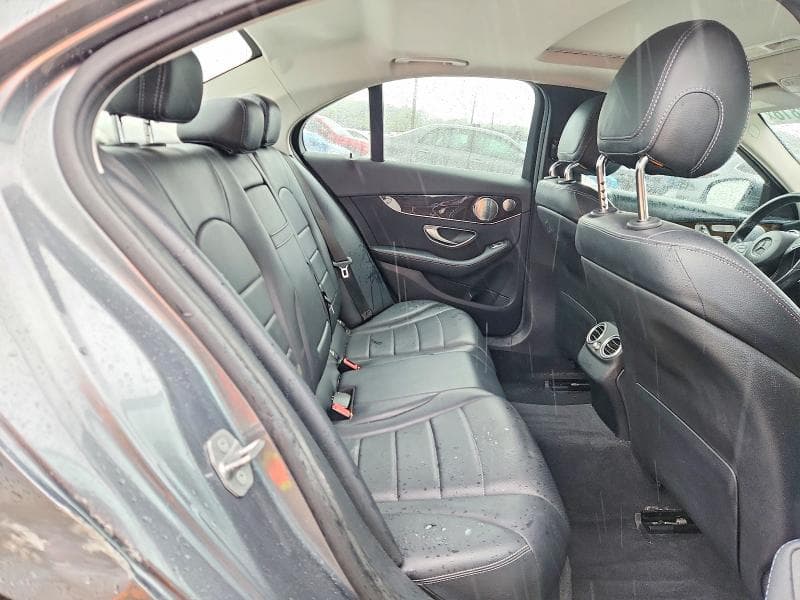 2018 MERCEDES-BENZ C 300 4MATIC 10