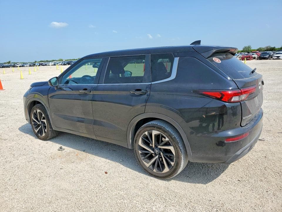 2022 MITSUBISHI OUTLANDER ES 2