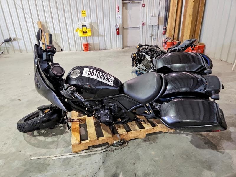 2023 HONDA CMX1100 T 3