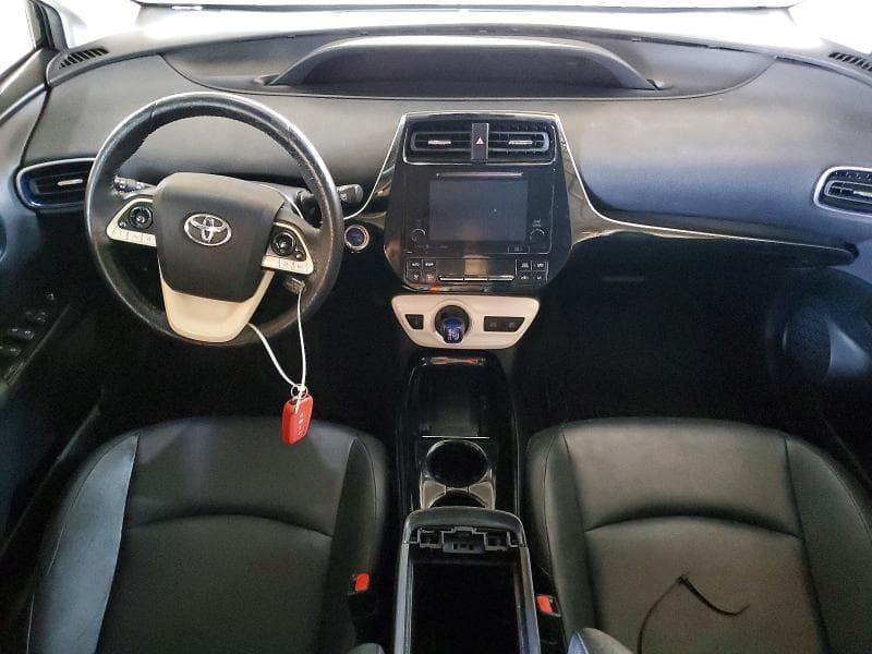 2017 TOYOTA PRIUS THREE TOURING THREE TOURING 8