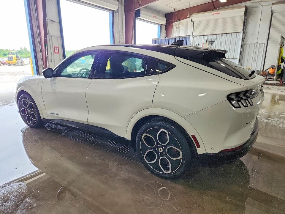2023 FORD MUSTANG MACH-E GT GT 2