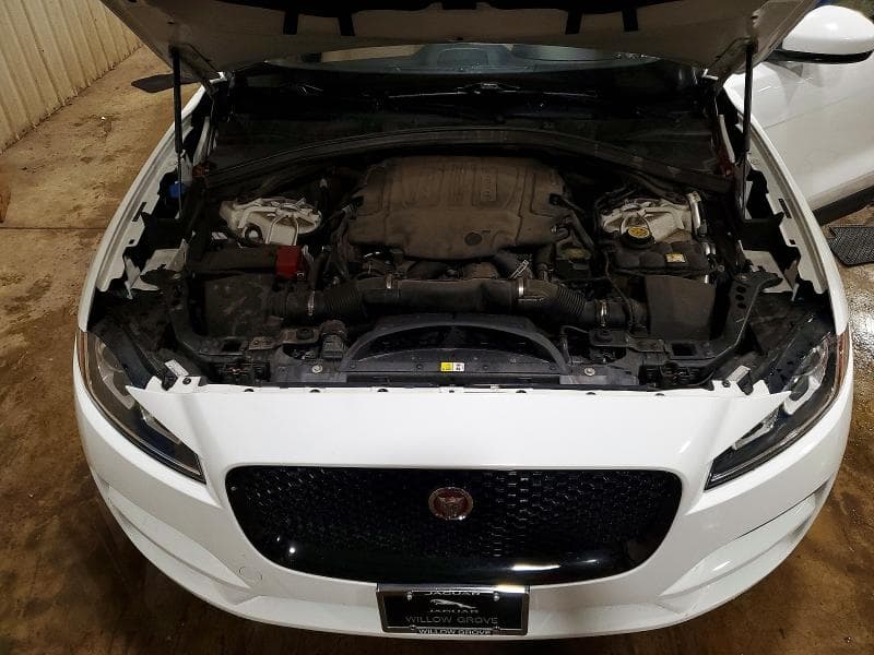 2018 JAGUAR F-PACE PREMIUM 12