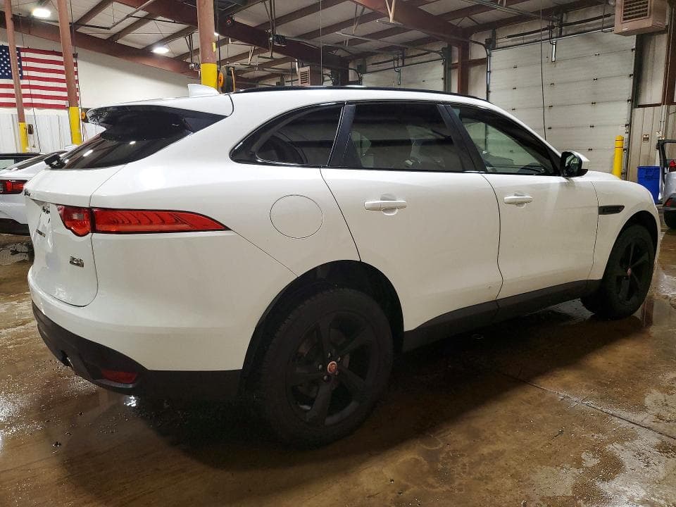 2018 JAGUAR F-PACE PREMIUM 3